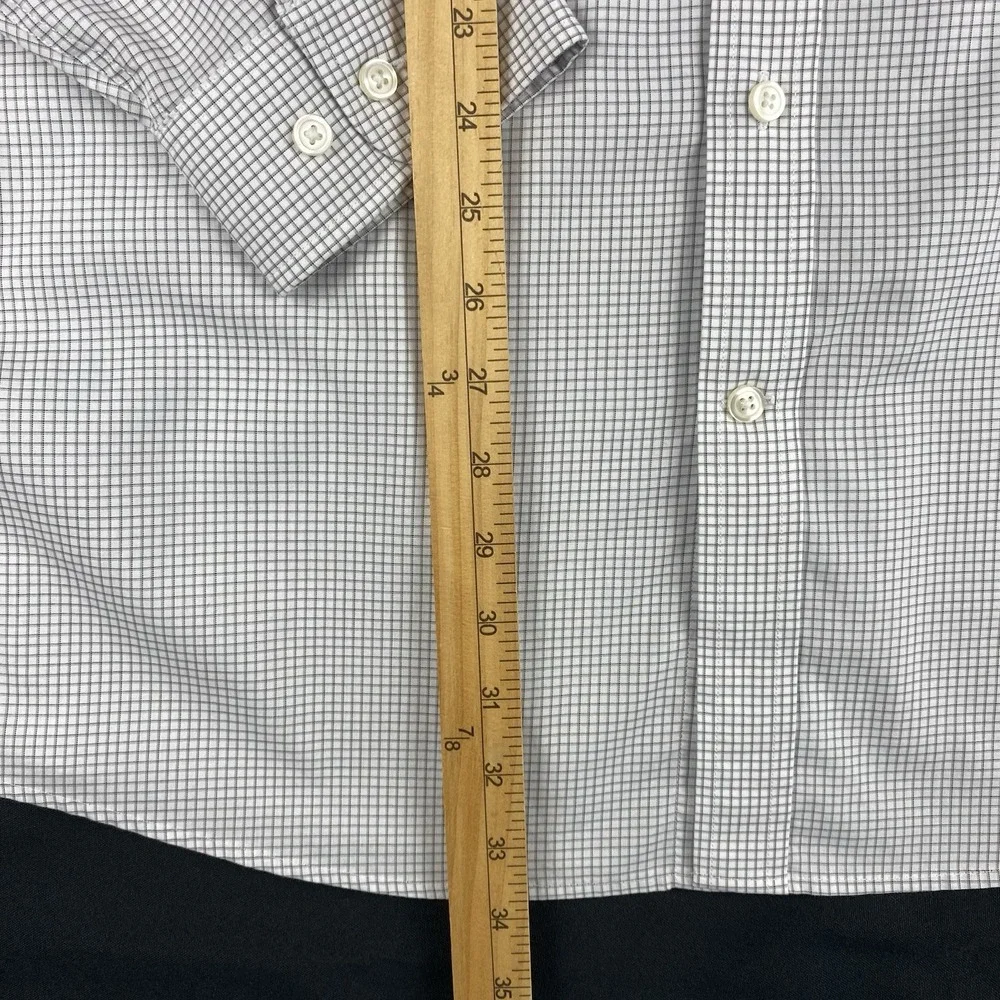 Eddie Bauer Shirt Mens XLT White w/Gray Checks Relaxed Fit Wrinkle Resistant
